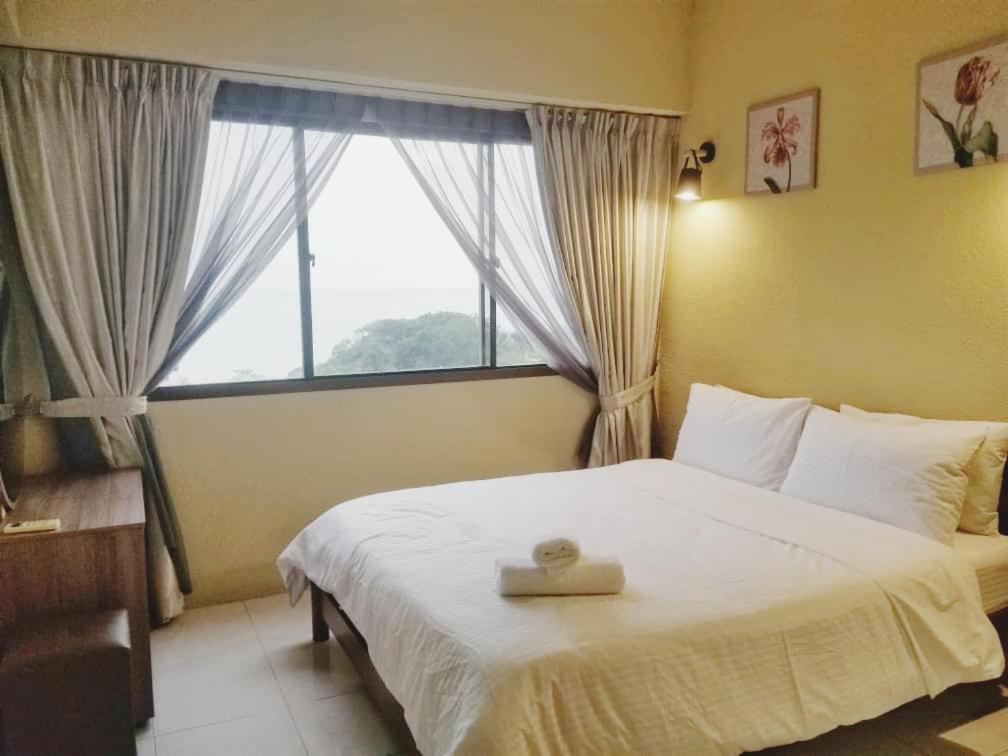 Poolview Resort Batu Ferringhi 502 - 2 Rooms Экстерьер фото